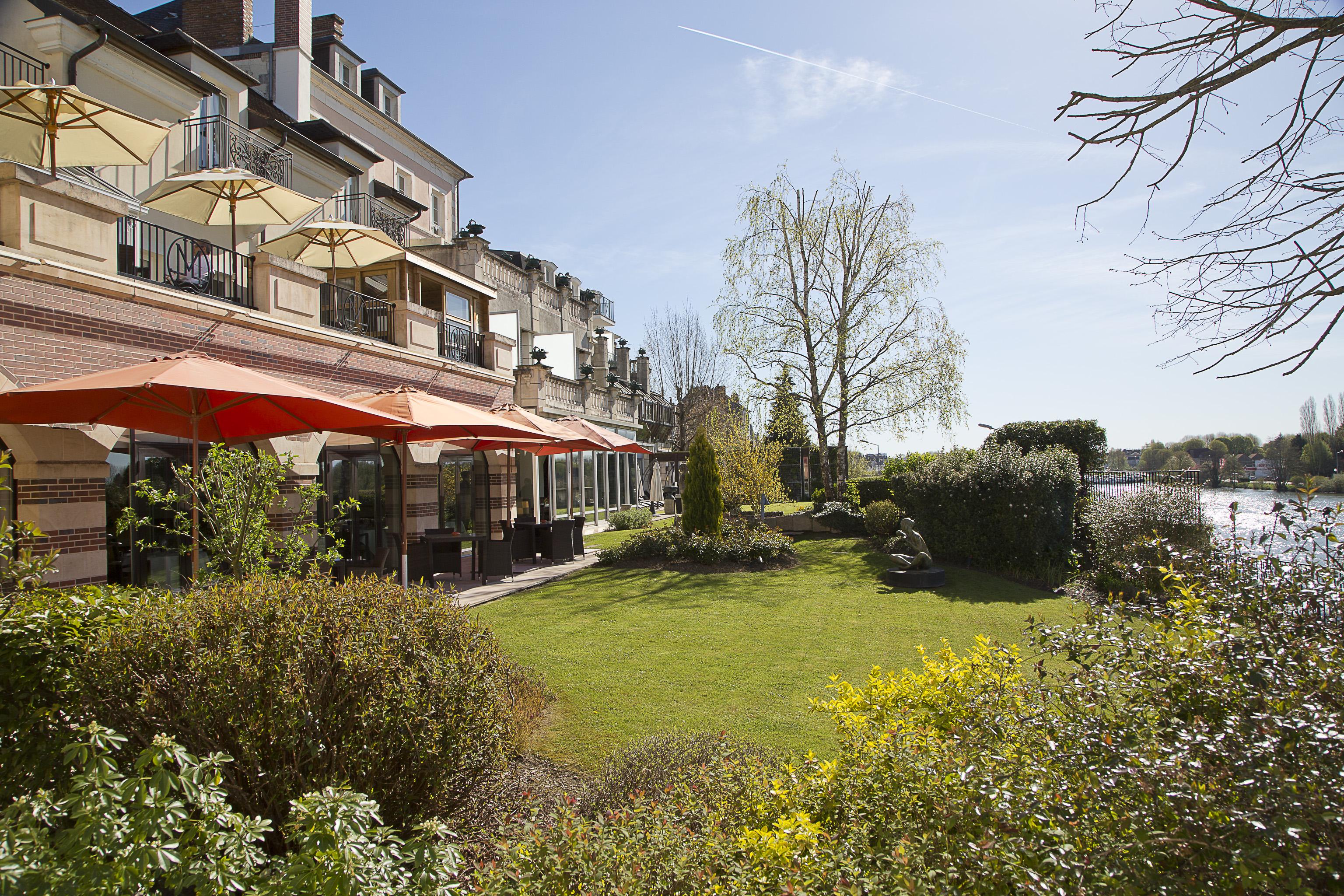 La Côte Saint Jacques Hotel Joigny Exterior foto